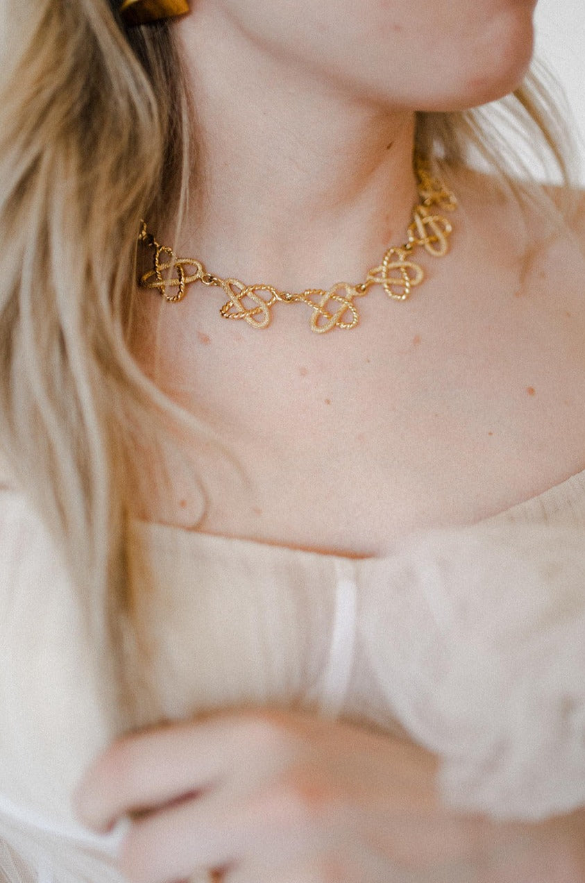 Orbit Choker